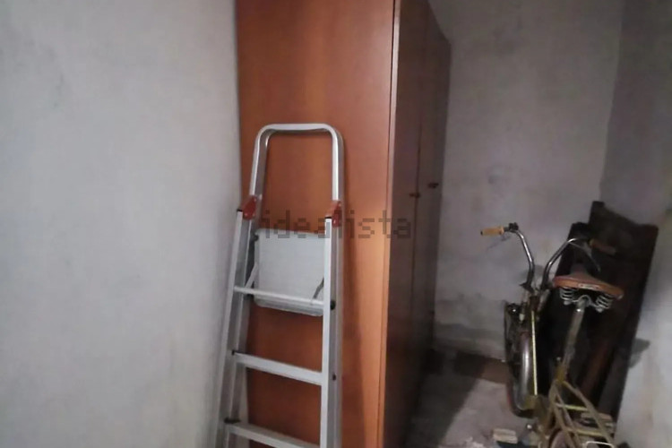 APARTAMENTO PRIMERA LINIA DE MAR CON AMPLIAS TERRAZAS Y PISCINA COMUNITARIA EN EL PUEBLO DE L'ESCALA