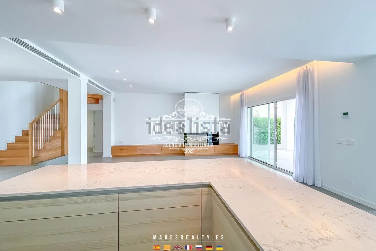 Casa independiente en Barrio Port - Les Planasses