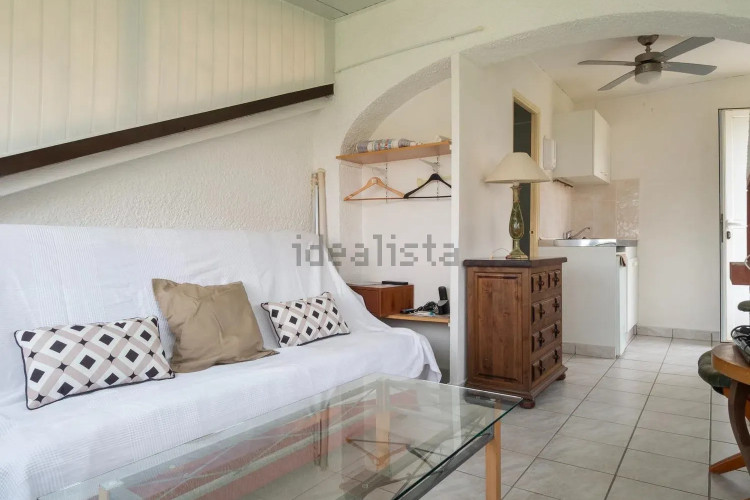 Casa independiente en calle Mallols