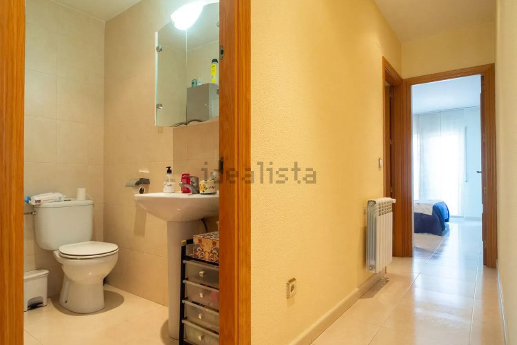 Chalet pareado en calle Tossa