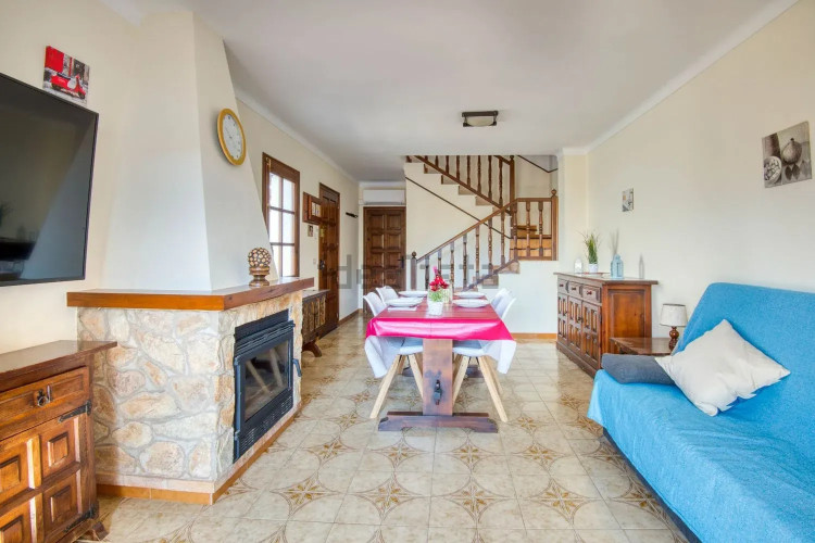 Casa independiente en calle Ricardell, 27