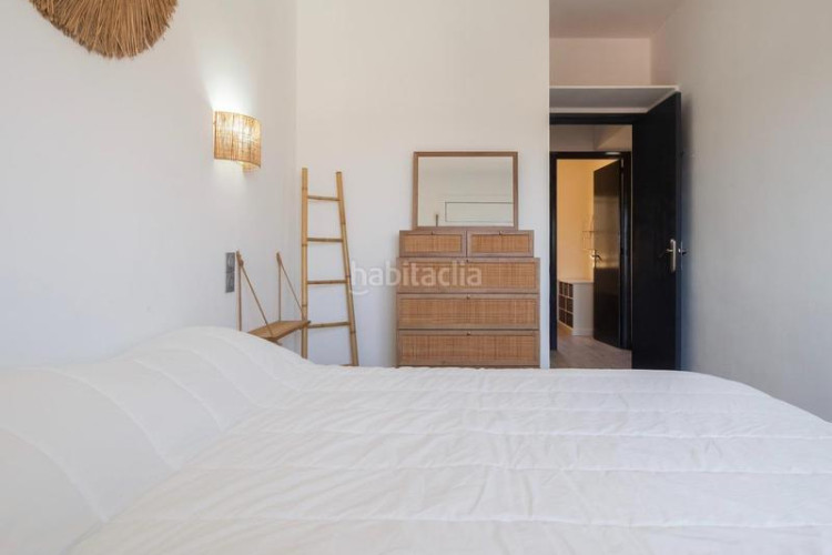 Apartamento piso con vistas al mar y a pocos pasos de la playa en Escala (L´)