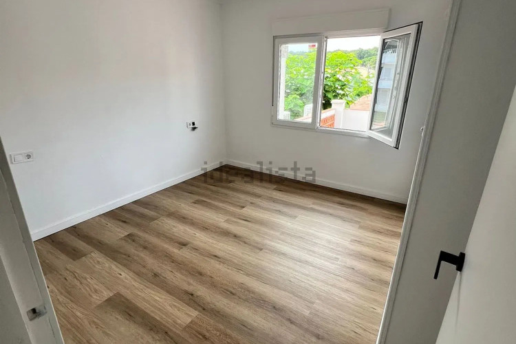 Piso en calle Termes