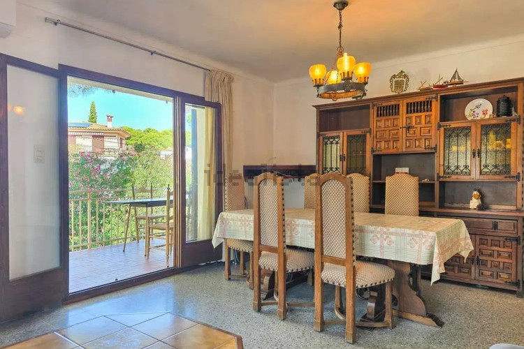 Casa independiente en Barrio Port - Les Planasses