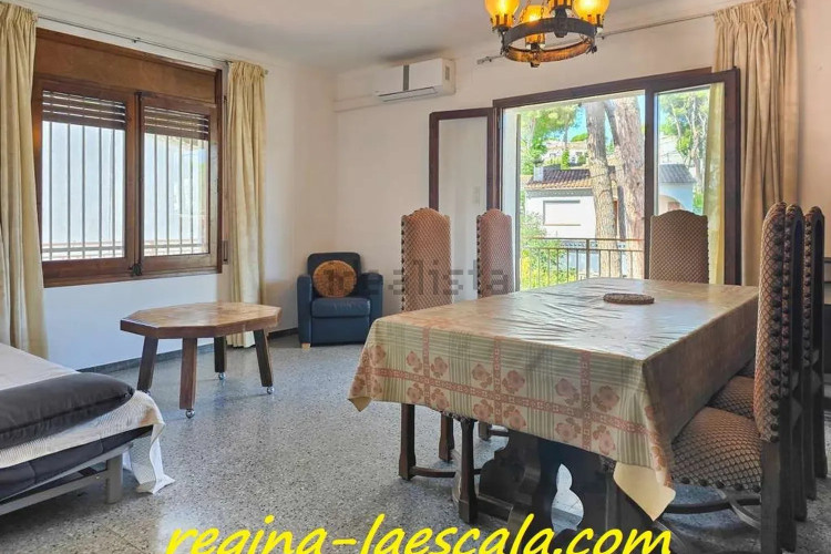 Casa independiente en calle Olives