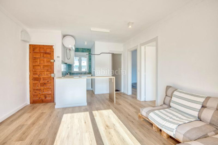 Apartamento en termes 8 apartamento reformado con parking en cala Montgó, lescala en Escala (L´)