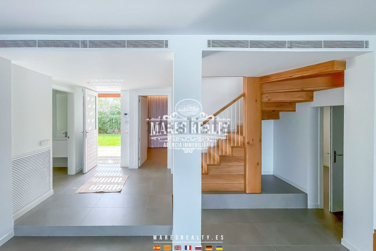 Casa independiente en Barrio Port - Les Planasses