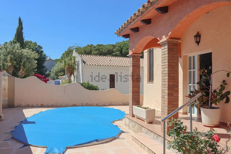 INSPIRA GLOBAL INMO - CASA UNIFAMILIAR CON PISCINA AL PUIG SEC
