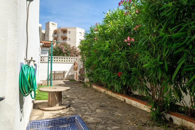 Casa independiente en Barrio Riells