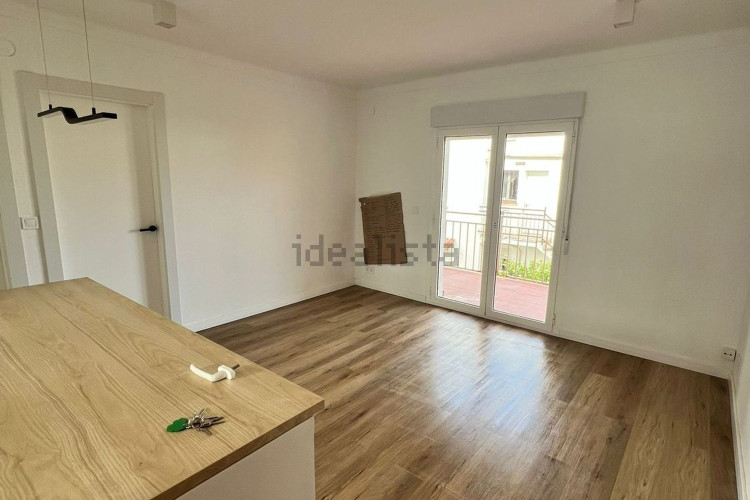Piso en calle Termes