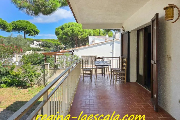 Casa independiente en calle Olives