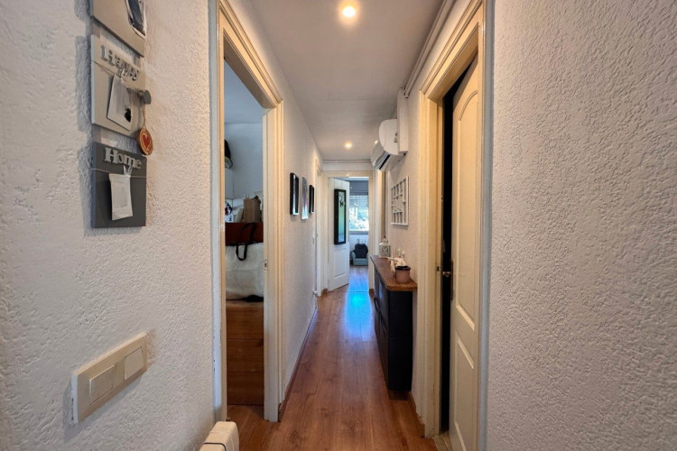 Avinguda de Girona, 51, Eixample Residencial
