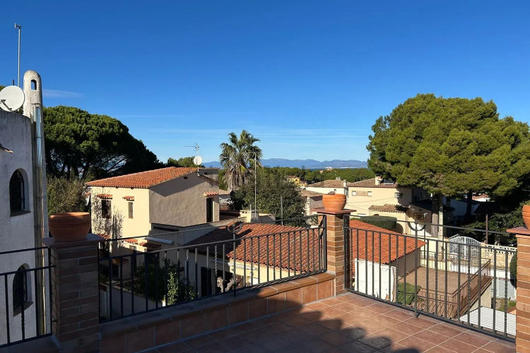 Casa independiente en calle Muga s/n