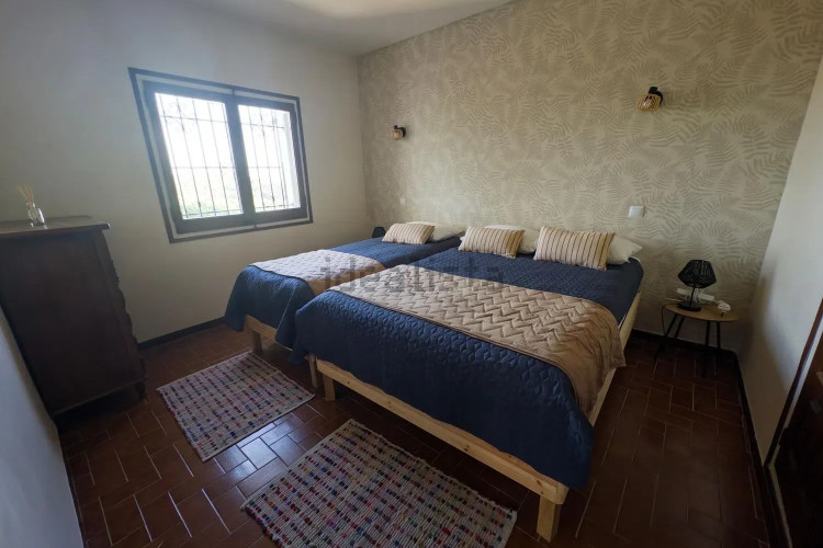 Casa independiente en calle Punta Montgó