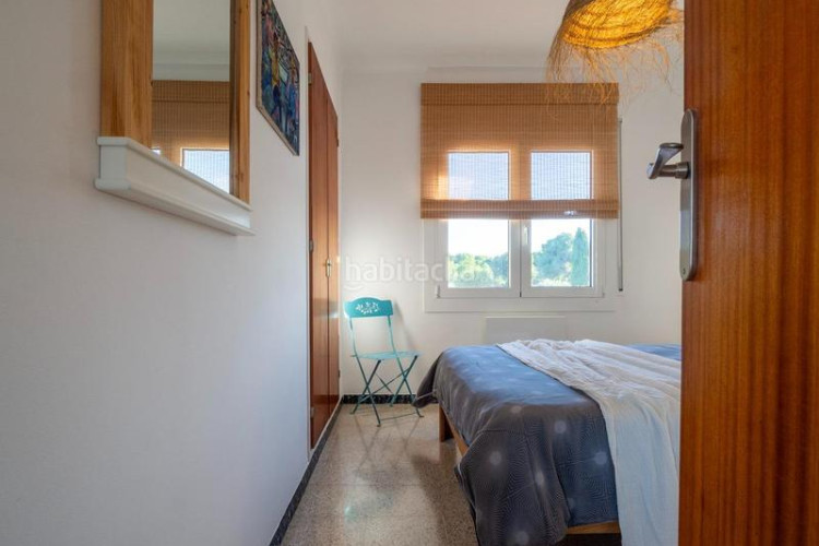 Apartamento piso en muy buen estado con vistas despejadas en Escala (L´)