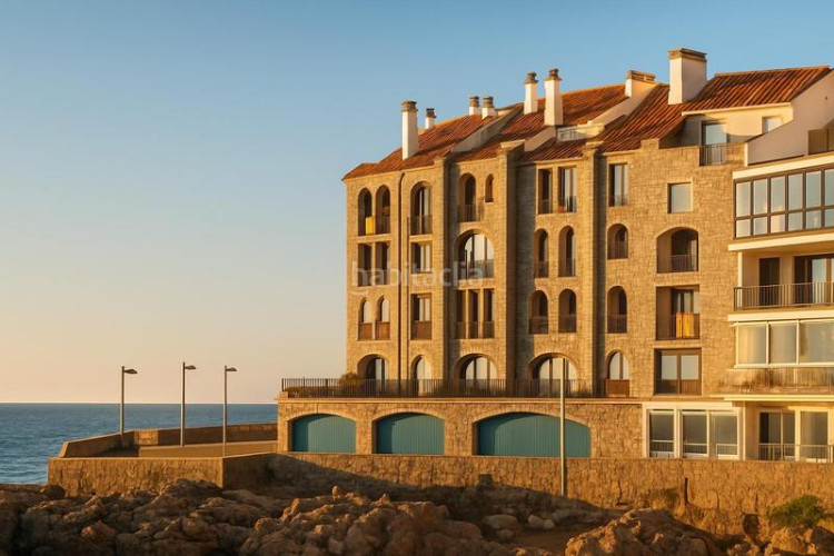 Piso dúplex exclusivo con espectaculares vistas al mar y solárium privado en Escala (L´)