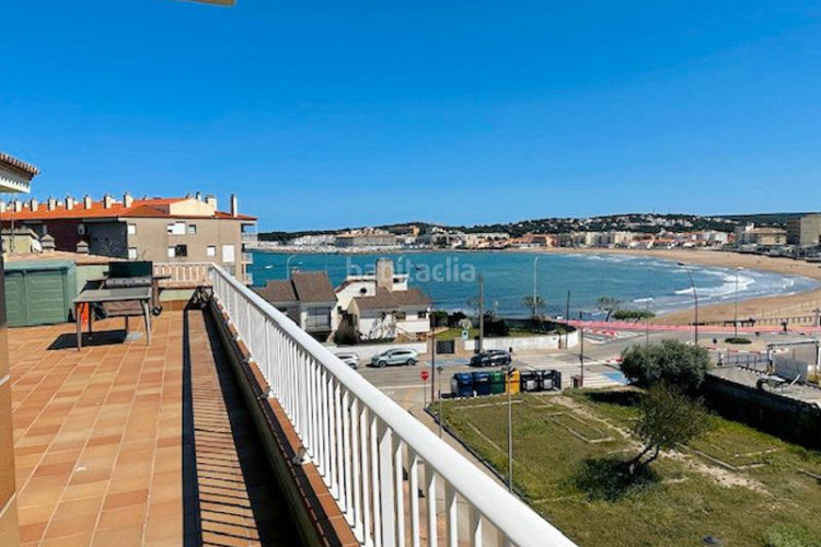 Ático en passatge mar jardín-1 33 ático dúplex con espectacular vista, en Escala (L´)