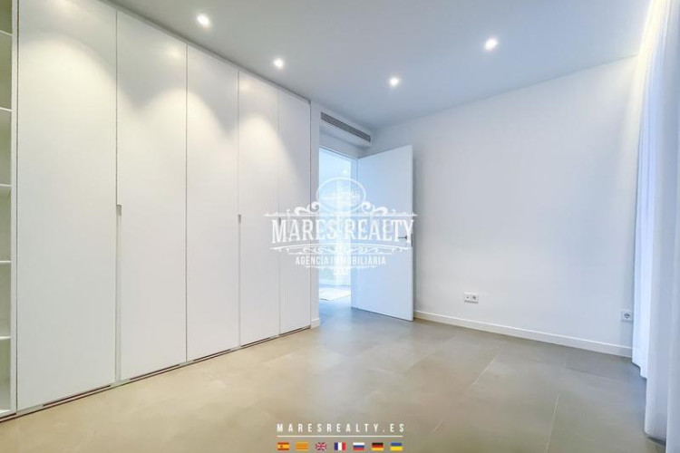 Casa lujosa casa reformada en primera línea de mar en la costa brava en Escala (L´)