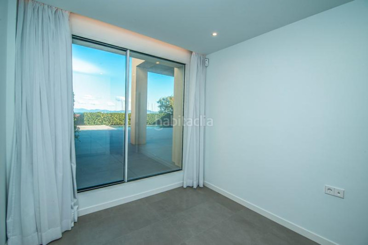 Casa en carrer ramon marquet 5 de lujo frente al mar en Escala (L´)