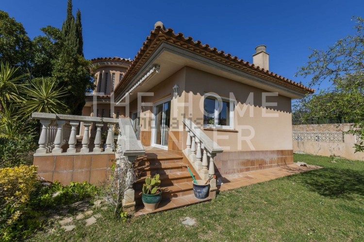 Casa independiente en calle Bonaigua