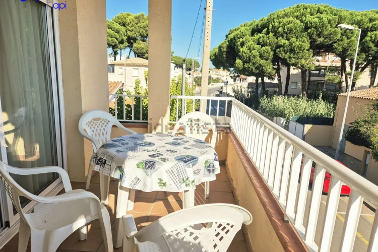 Piso en calle Riells de Dalt