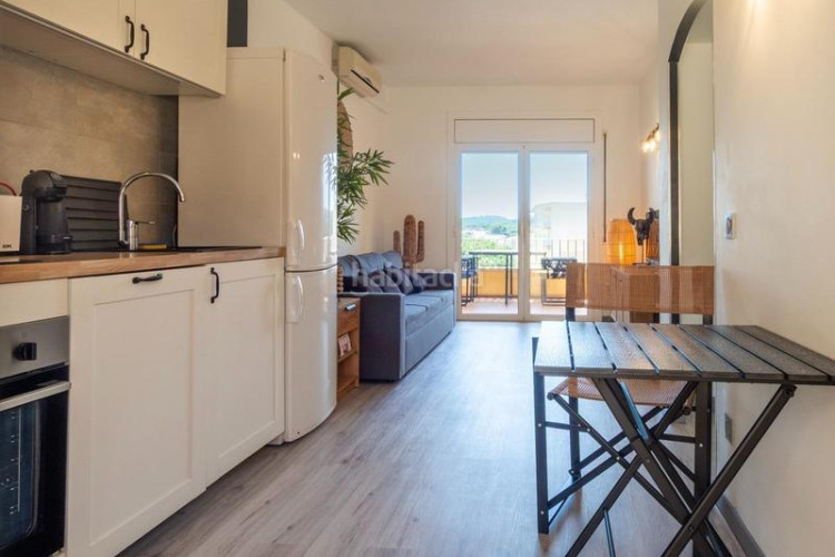 Apartamento piso con vistas al mar y a pocos pasos de la playa en Escala (L´)