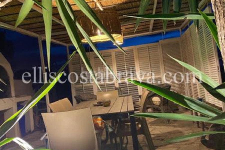 Casa  con vistas al mar y a la montaña - puig sec en Escala (L´)