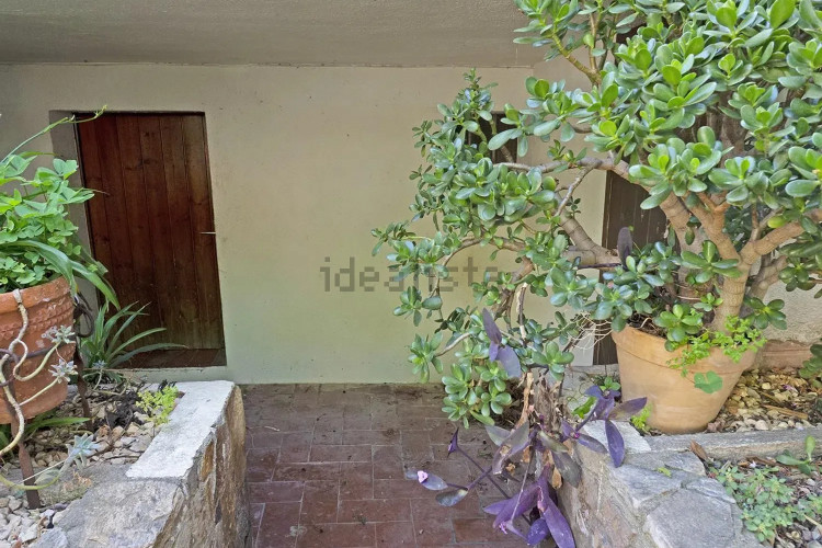 Chalet adosado en avenida de Girona