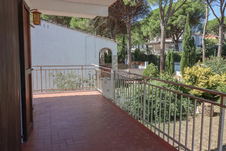 Casa independiente en calle Olives