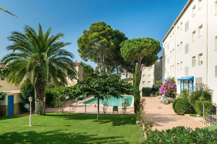 Piso en avenida Riells, 172