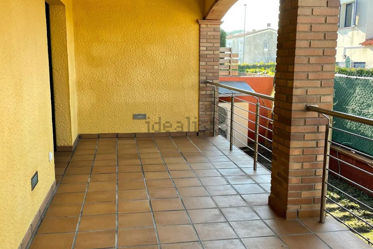 GRAN CASA EN VENTA A l'ESCALA - 500m de la playa de Riells