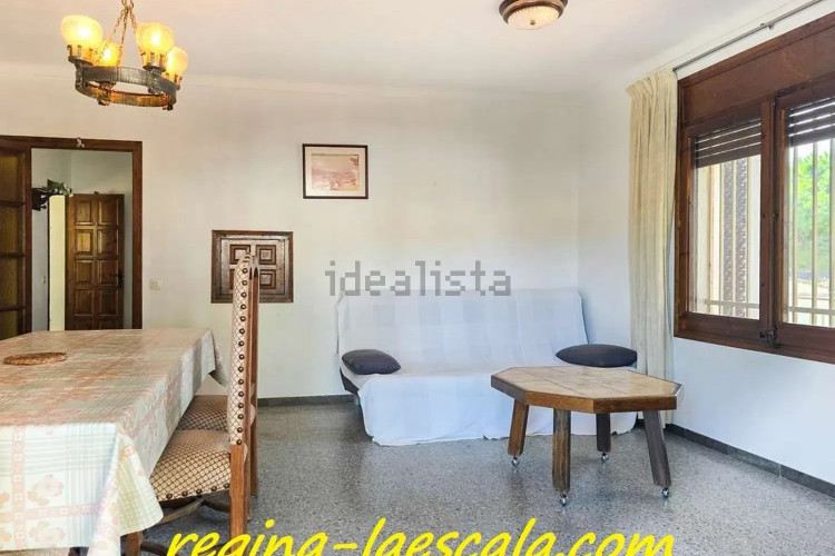 Casa independiente en calle Olives