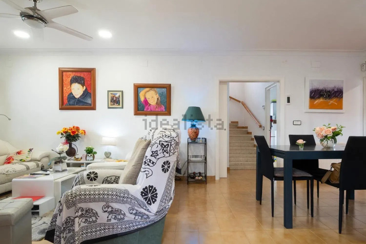 Casa independiente en Barrio Riells