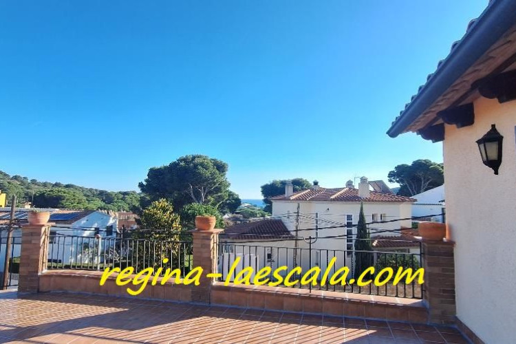 Carrer Muga, Port - La Cota - Puig Sec