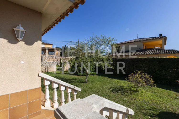 Casa independiente en calle Bonaigua