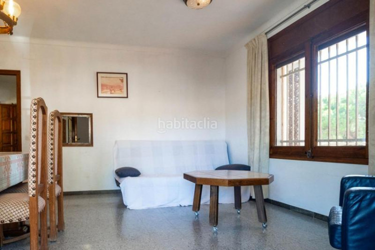 Casa  individual con jardín privado zona puig sec en Escala (L´)