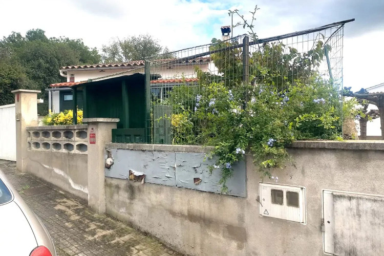 Encantadora Casa Unifamiliar a 750m de la Playa de Riells – Calle Espigol, L’Escala