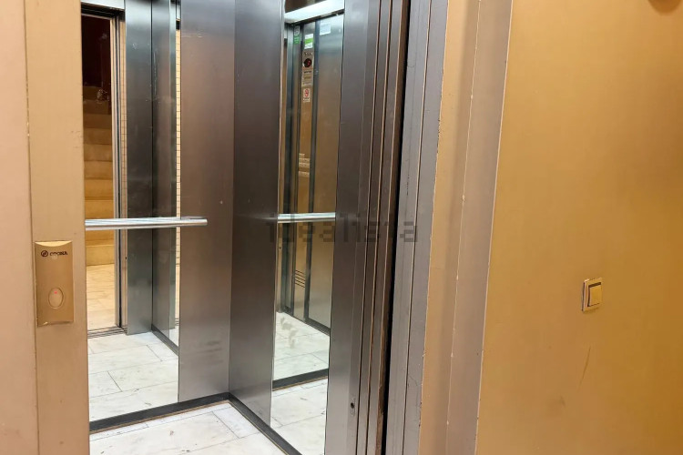 Piso en avenida Riells, 94
