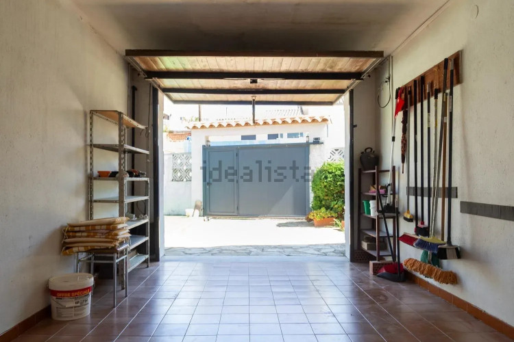 Casa independiente en calle Pinedes