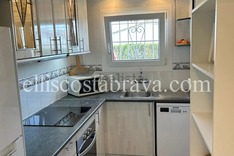 Casa independiente en Barrio Riells