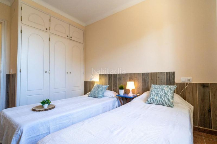 Casa  con vistas al mar en montgó con piscina, sauna y licencia turística en Escala (L´)