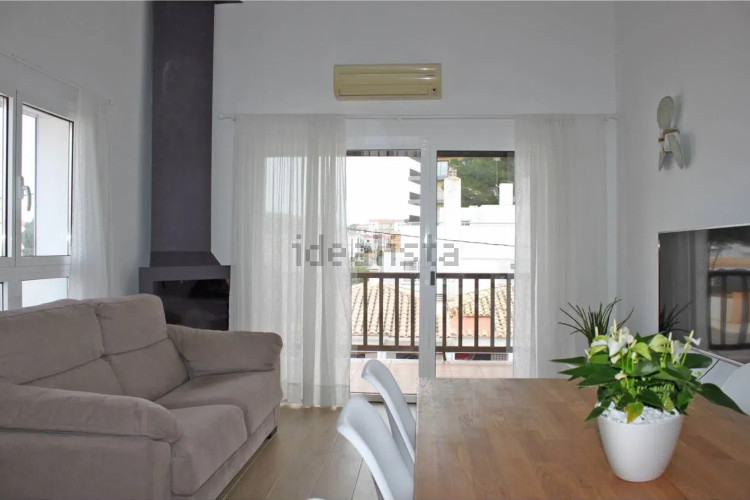 Piso en calle Berenguer Mallol, 8 -12