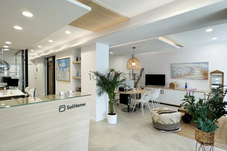 Chalet pareado en calle Era