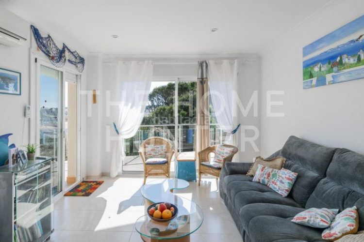 Ático  de 133 m2 con terraza en venta en escala, l en Escala (L´)