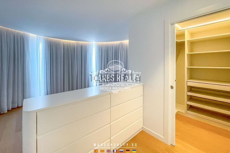 Casa independiente en Barrio Port - Les Planasses
