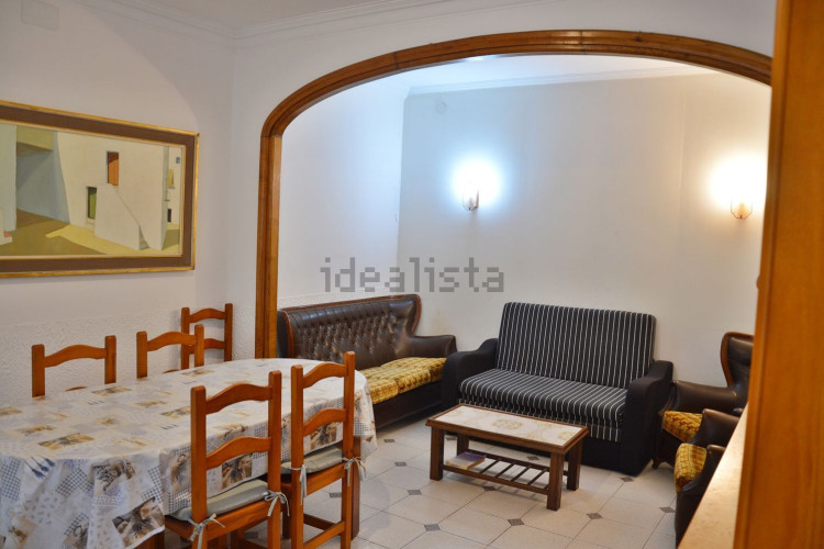 Chalet adosado en calle Canyet