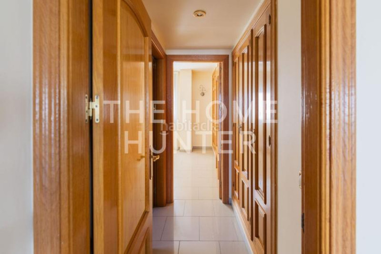 Ático  de 214 m2 con vistas y terraza en venta en escala, l en Escala (L´)