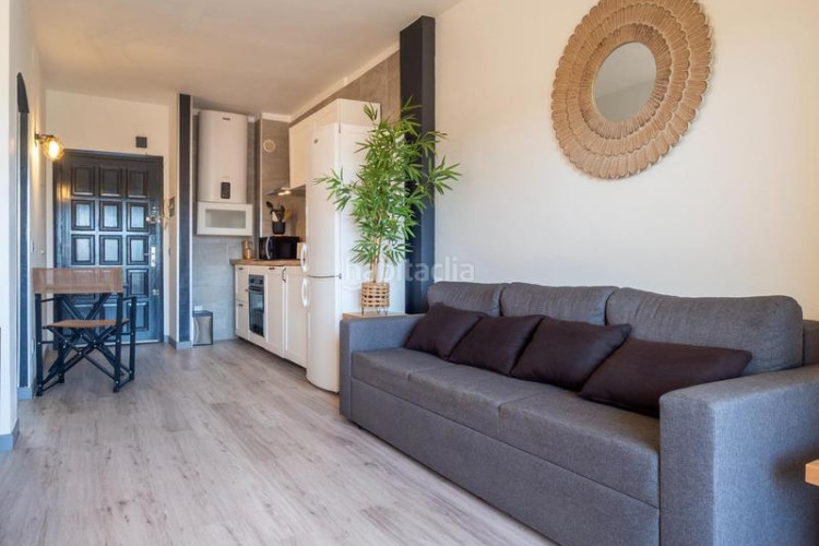 Apartamento piso con vistas al mar y a pocos pasos de la playa en Escala (L´)
