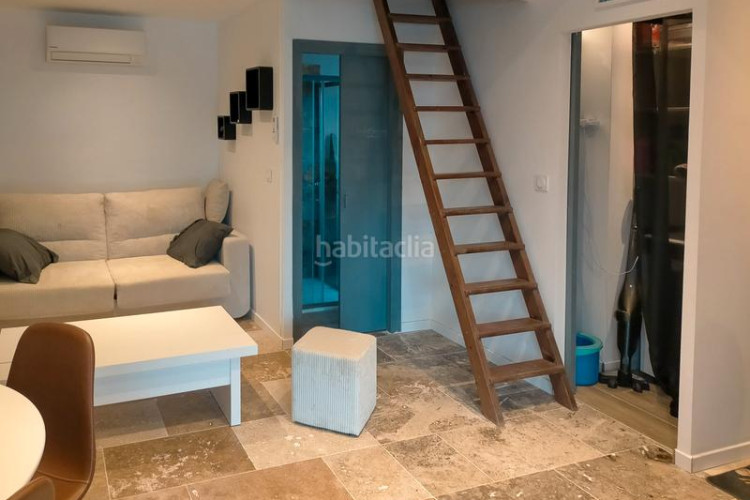 Chalet en carrer fitora 38 casa reformada a pie de la playa de Riells de la escala en Escala (L´)