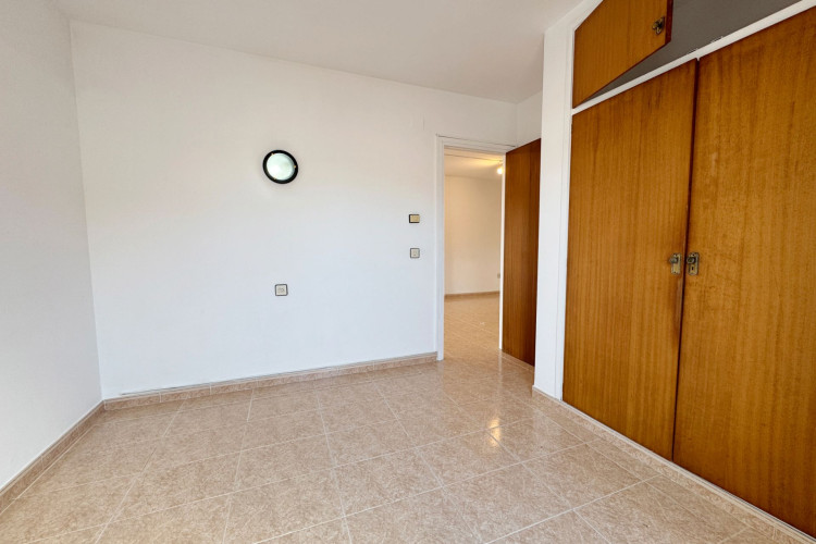 Avinguda de Montgu00F3, 68, Port - La Cota - Puig Sec